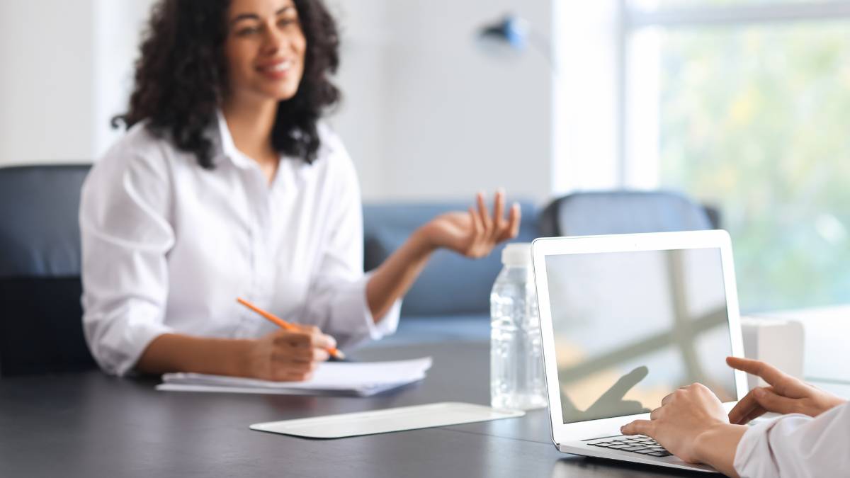 Carreira em RH em Empresas Multinacionais: Como se Preparar e se Destacar